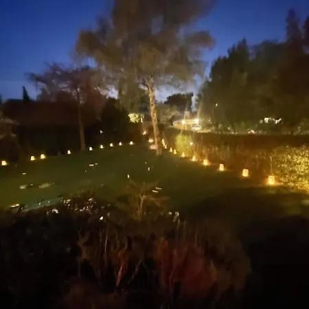 Huge In Hellerup With A Large Garden - Very Close To *